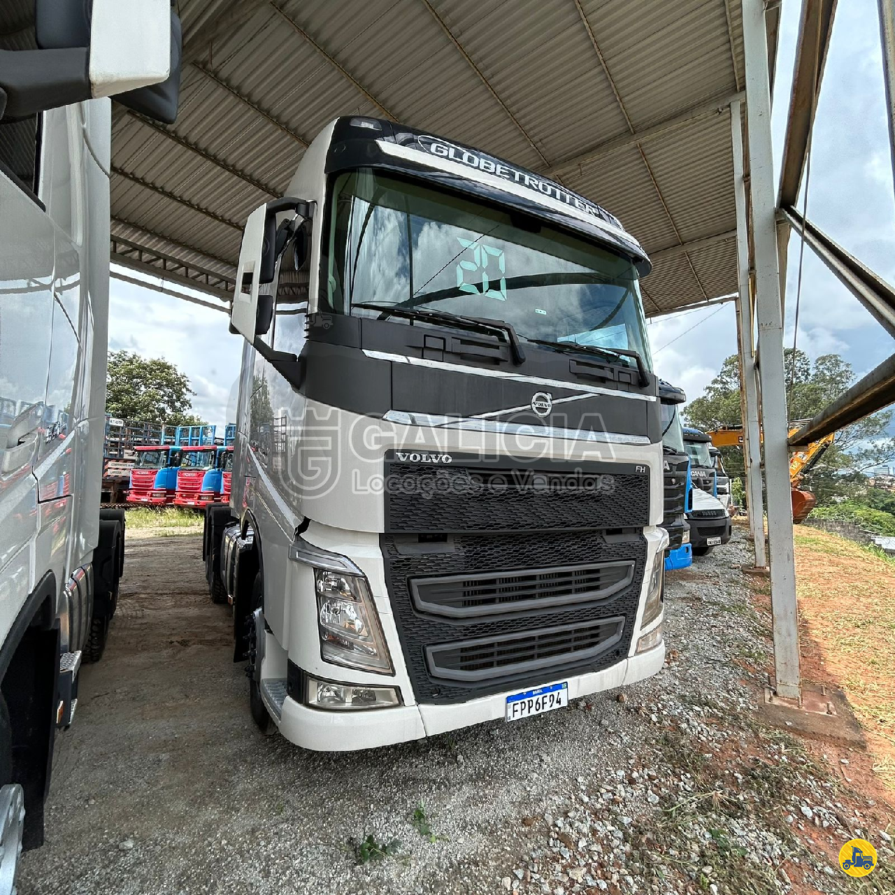 CAMINHAO VOLVO VOLVO FH 460 Cavalo Mecânico Cavalo 6x4 Galícia Locações e Vendas  BETIM MINAS GERAIS MG